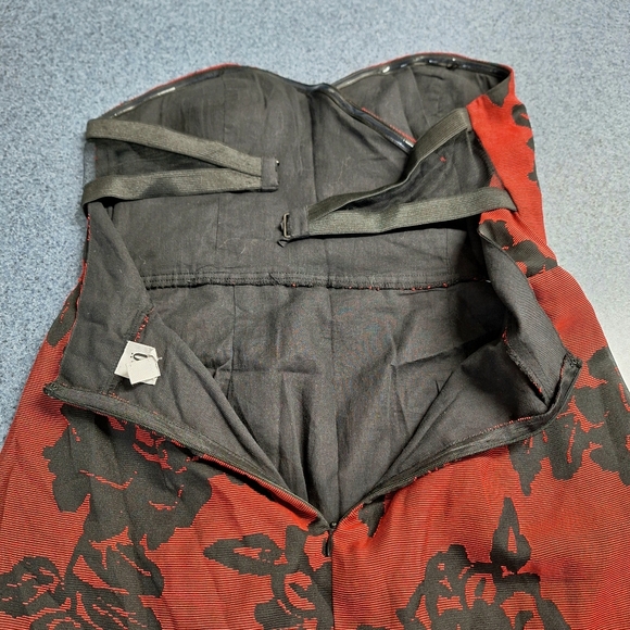 CO Strapless Burgundy/Red and Black Floral Dress, Size 8, RN#66170 - Picture 12 of 16